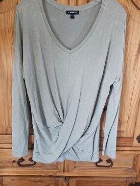 Express Long Sleeve V-Neck Twist Front Top - Sage Green